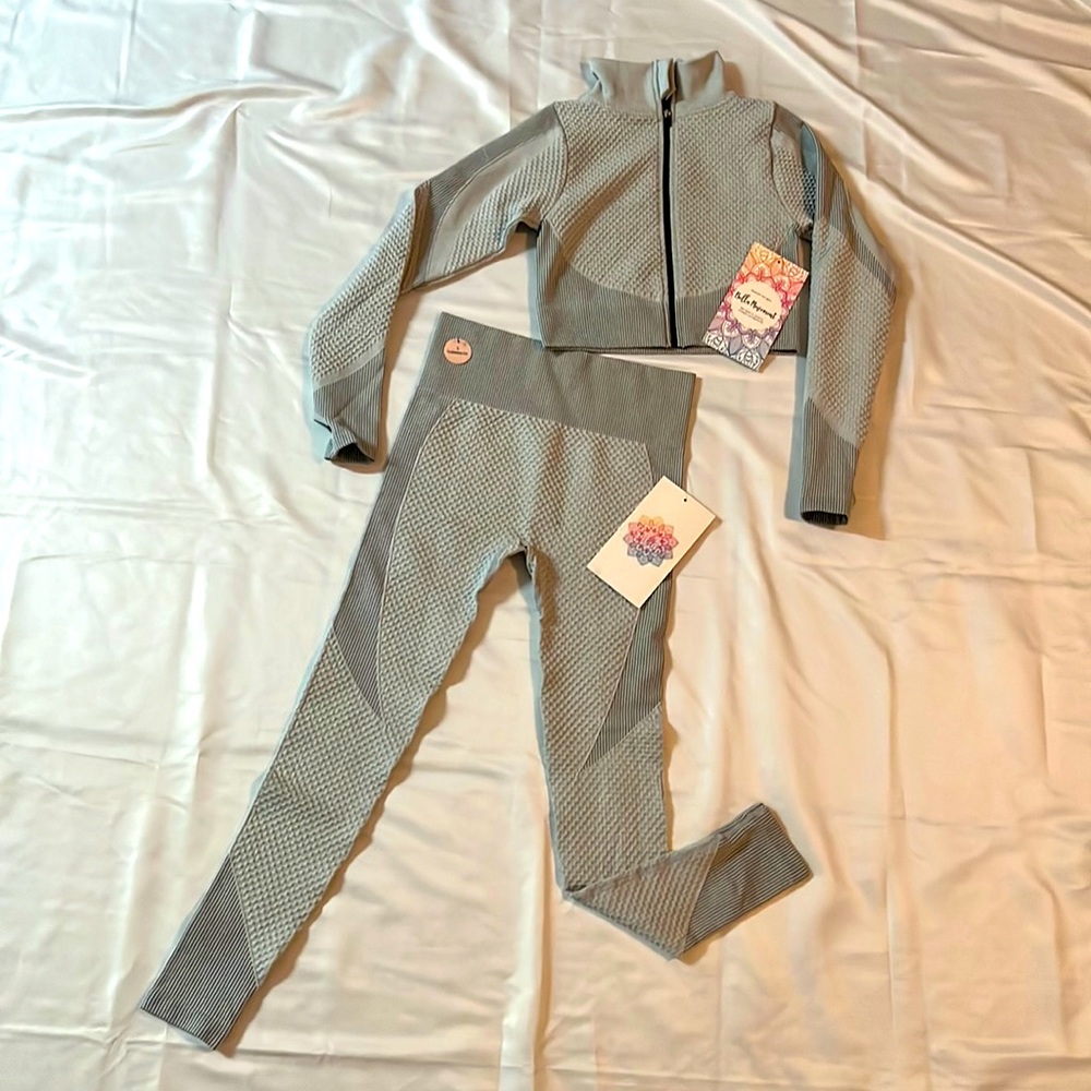 Workout set for woman. Size Small